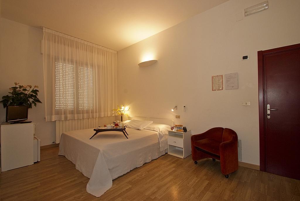 Hotel Mediterraneo Chianciano Terme Quarto foto